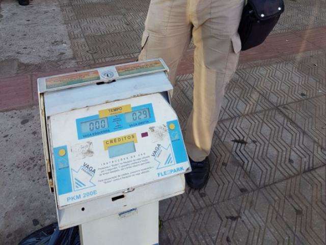 Multa no parqu&iacute;metro vira caso de pol&iacute;cia ap&oacute;s postagem no Facebook