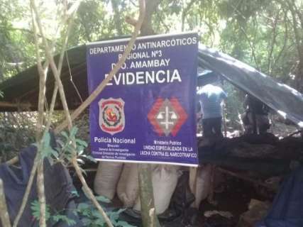Polícia paraguaia incinera acampamentos e mais de 36 toneladas de maconha 