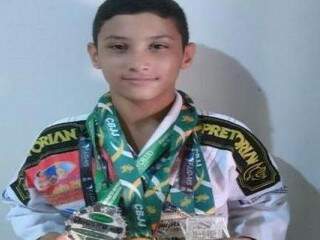 Primos campe&otilde;es de jiu-jitsu pedem ajuda para disputar campeonato em SP