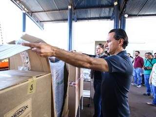 Prefeitura prevê compra de R$ 15 milhões em equipamentos para postos Prefeitura prevê compra de R$ 15 milhões em equipamentos para postos
