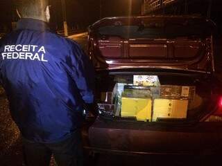 R$ 1,5 milhão em mercadorias contrabandeadas foram apreendidas pela Receita Federal. (Foto: Divulgação)