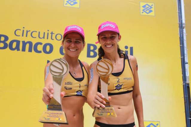 Talita pode ser campe&atilde; do v&ocirc;lei de praia neste final de semana em Jo&atilde;o Pessoa
