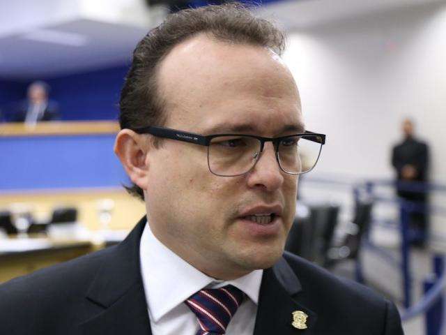 Tentativa de barrar a CPI da Vacina na Justi&ccedil;a &eacute; fr&aacute;gil, avalia relator