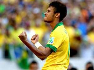 Com melhor partida de Neymar, Brasil vence o M&eacute;xico por 2 a 0