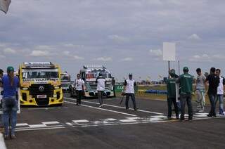 Autódromo precisa de melhorias estruturais, segundo a organização. (Foto: Alcides Neto)