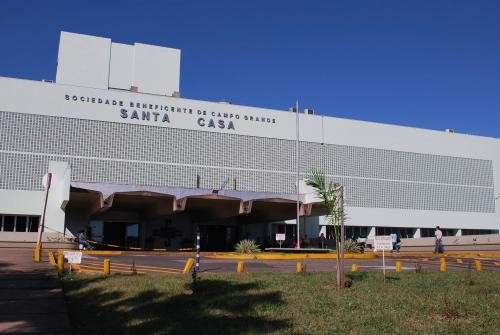 Projeto leva universit&aacute;rios para conhecer realidade da Santa Casa  