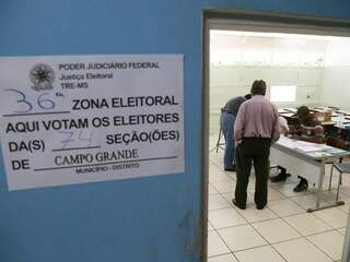 Sala da 36ª Zona Eleitoral, onde Rose e Marquinhos tiveram melhor desempenho. (Foto: Marcos Ermínio)