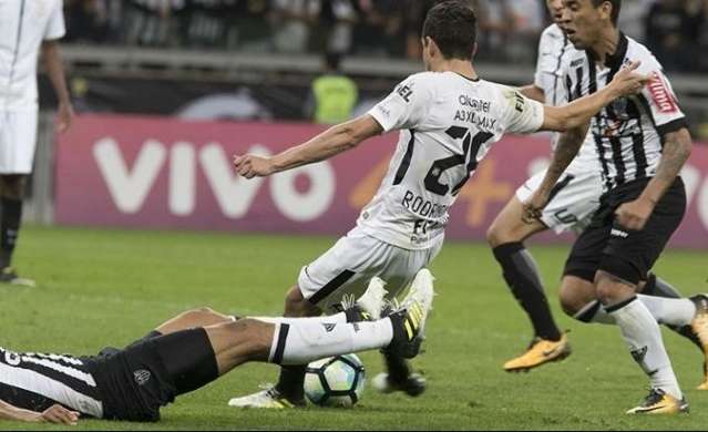 Rodada ter&aacute; disputa por vagas na Libertadores e entrega de trof&eacute;u
