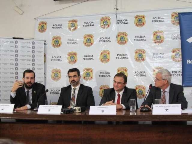 Ap&oacute;s 1&ordf; opera&ccedil;&atilde;o, quadrilha passou a enviar dinheiro de propina para exterior