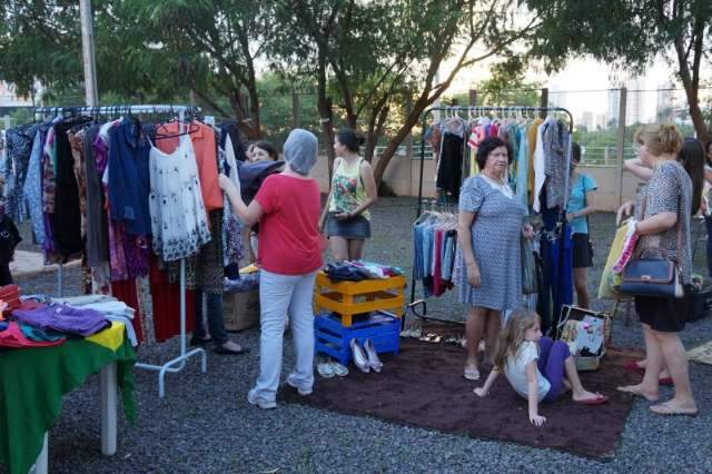 Brech&oacute;s entram em campanha mundial com a pergunta: &ldquo;Quem fez minhas roupas?&quot;