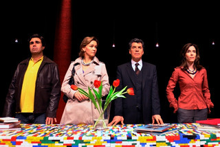 Com elenco global Paulo Betti, Julia Lemmertz, Deborah Evelyn e Orã Figueiredo (Foto: Divulgação)