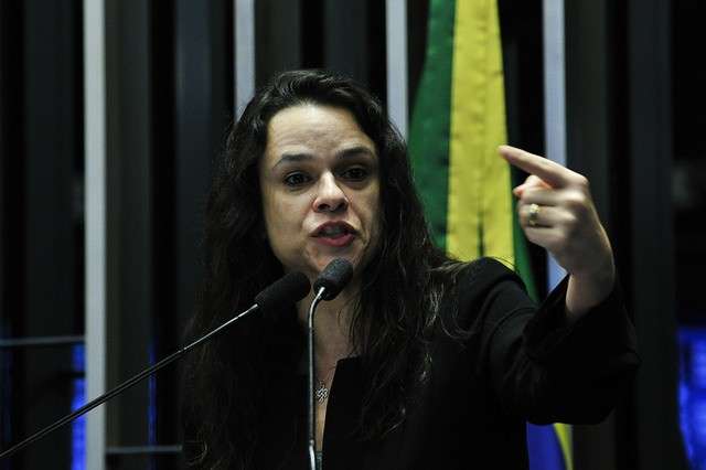 Bancada de MS est&aacute; inscrita para se pronunciar no julgamento final de Dilma