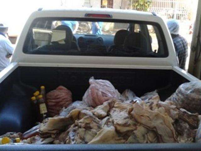 A&ccedil;&atilde;o em cinco cidades apreende 4 toneladas de alimentos impr&oacute;prios para consumo