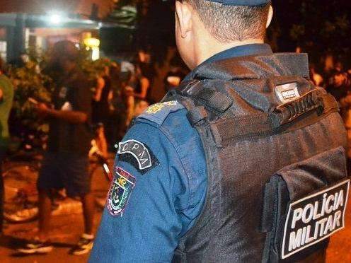Opera&ccedil;&atilde;o apreende drogas, armamentos e cumpre 38 mandatos na Capital 