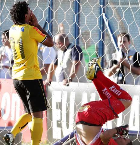 Ap&oacute;s empate sem gols, Corinthians &eacute; eliminado do Paulista 