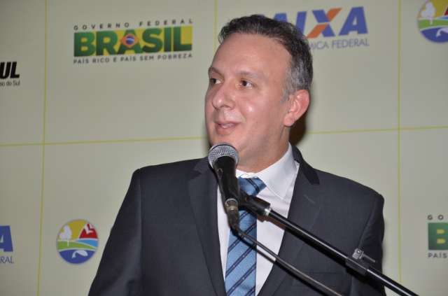 Ministro das Cidades anuncia que todos os munic&iacute;pios ser&atilde;o inclu&iacute;dos no PAC 2