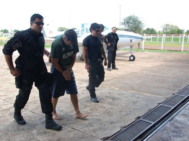  Pol&iacute;cia rastreia locais por onde passou quadrilha que assaltou BB em Ribas