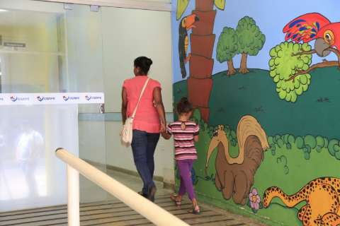 Famílias lamentam fechamento de "hospital" pediátrico no Centro