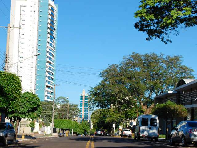 Previsão de tempo nublado e pancadas de chuva para MS nesta quarta