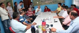 Encontro reuniu prefeitos de 8 cidades (Foto: Divulgação/Assessoria)