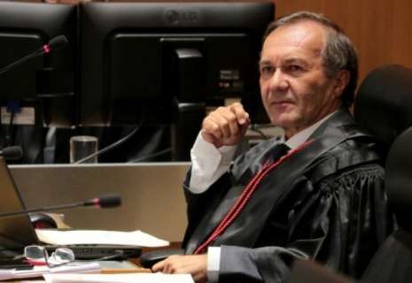 TJ manda dona de cachorro indenizar motociclista em R$ 4,7 mil por acidente