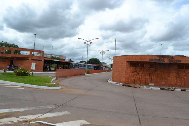 Adolescentes brigam &ldquo;de soco&rdquo; e tumultuam Terminal General Os&oacute;rio