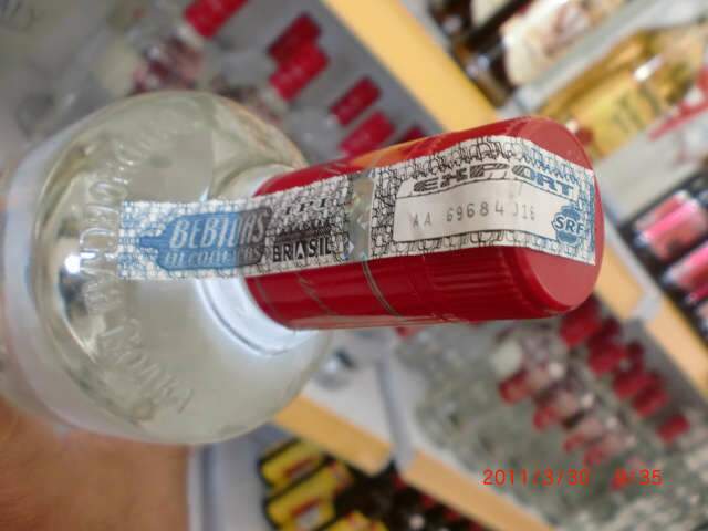  Opera&ccedil;&atilde;o apreende u&iacute;sque, vinho, cigarro e cerveja em conveni&ecirc;ncias e supermercado