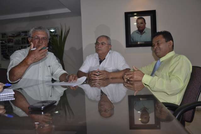 Integrantes amea&ccedil;am abandonar o Codecon caso Bernal n&atilde;o se retrate