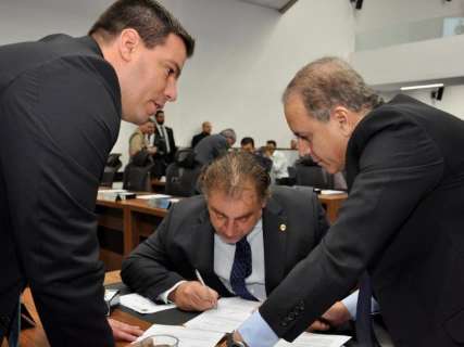Em meio à crise no PSL, deputados estaduais prometem seguir Bolsonaro