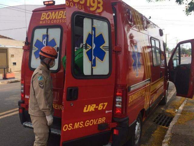 Ap&oacute;s discuss&atilde;o em conveni&ecirc;ncia, homem &eacute; esfaqueado no t&oacute;rax 