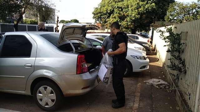 Empres&aacute;rio &eacute; preso em a&ccedil;&atilde;o contra fraude em licita&ccedil;&otilde;es de prefeitura