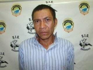 Suspeito de matar a sogra está preso. (Foto: Osvaldo Duarte/ Dourados News)