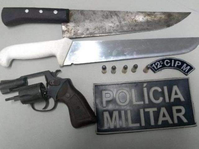 &quot;S&oacute; saio daqui morto&quot;, diz homem enquanto mantinha filhos ref&eacute;ns 