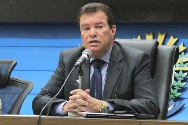 Deputado adia novamente posi&ccedil;&atilde;o na CCJR sobre taxa de vistoria 