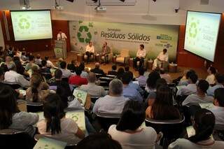 Seminário na Fiems discute o cenário das indústrias no quesito ambiental. (Foto: Marcos Ermínio)