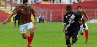 Guaicurus (verde e vermelho), em jogo contra o Vasco nesse domingo. (Foto: Vasco.com)