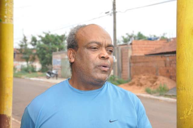 Obras acabam com asfalto e gastos com &aacute;gua duplicam no Estrela do Sul