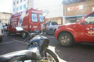 Atropelamento foi na rua 14 de Julho, Centro da cidade. (Foto: Marcos Ermínio)