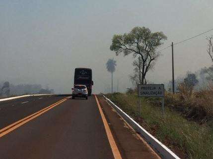 Inc&ecirc;ndio devasta vegeta&ccedil;&atilde;o da Serra de Maracaju na BR-060