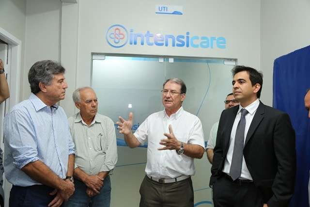 Com nova UTI quase lotada, secret&aacute;rio volta a cobrar mais dinheiro para sa&uacute;de