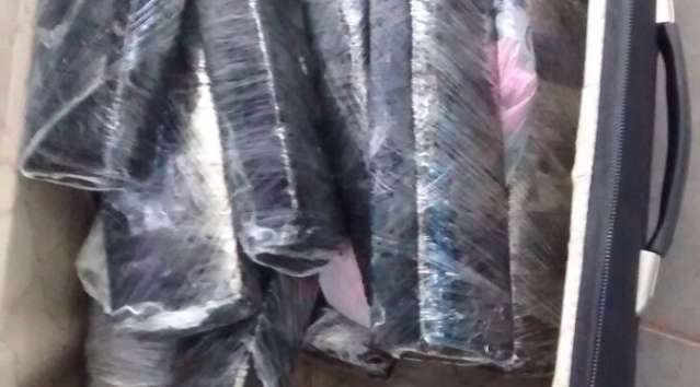 Adolescente &eacute; flagrada com 16,5 kg de maconha em &ocirc;nibus na fronteira