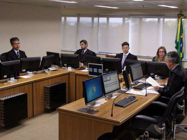 Defesa de Lula ainda pode recorrer ao TRF-4 de decis&atilde;o que manteve condena&ccedil;&atilde;o