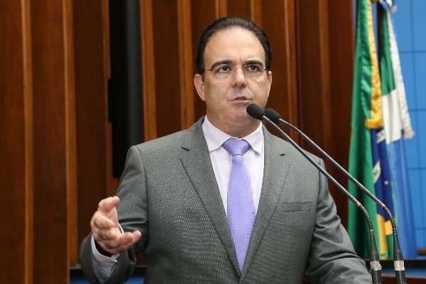 Projeto obriga &oacute;rg&atilde;os p&uacute;blicos a divulgar gastos com im&oacute;veis alugados