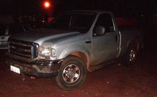 Veículo furtado na Capital seria comercializado no Paraguai. (Divulgação DOF)
