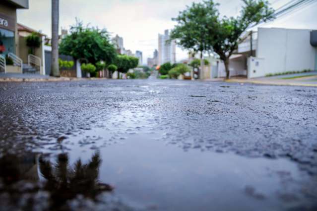 Domingo amanhece garoando e previsão é de frio e mais chuva - Cidades -  Campo Grande News