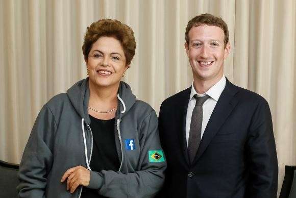Dilma anuncia parceria com o Facebook para levar Internet a regi&otilde;es pobres