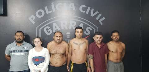Polícia divulga foto de quadrilha de ladrões de banco e 1 passa por cirurgia