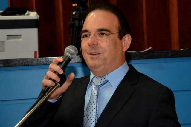 Em &aacute;udio, deputados falam sobre fraudar folha de ponto da Assembleia