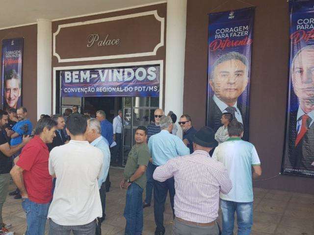 Cancelamento de voo atrasa chegada de Ciro a evento do PDT na Capital