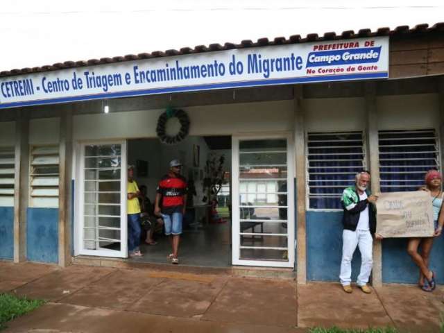 Justi&ccedil;a manda que terceirizados de abrigos da Capital voltem ao trabalho